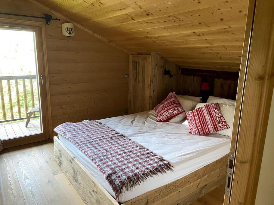 Three Bedroom Apartment, Samoens, Grand Massif Экстерьер фото