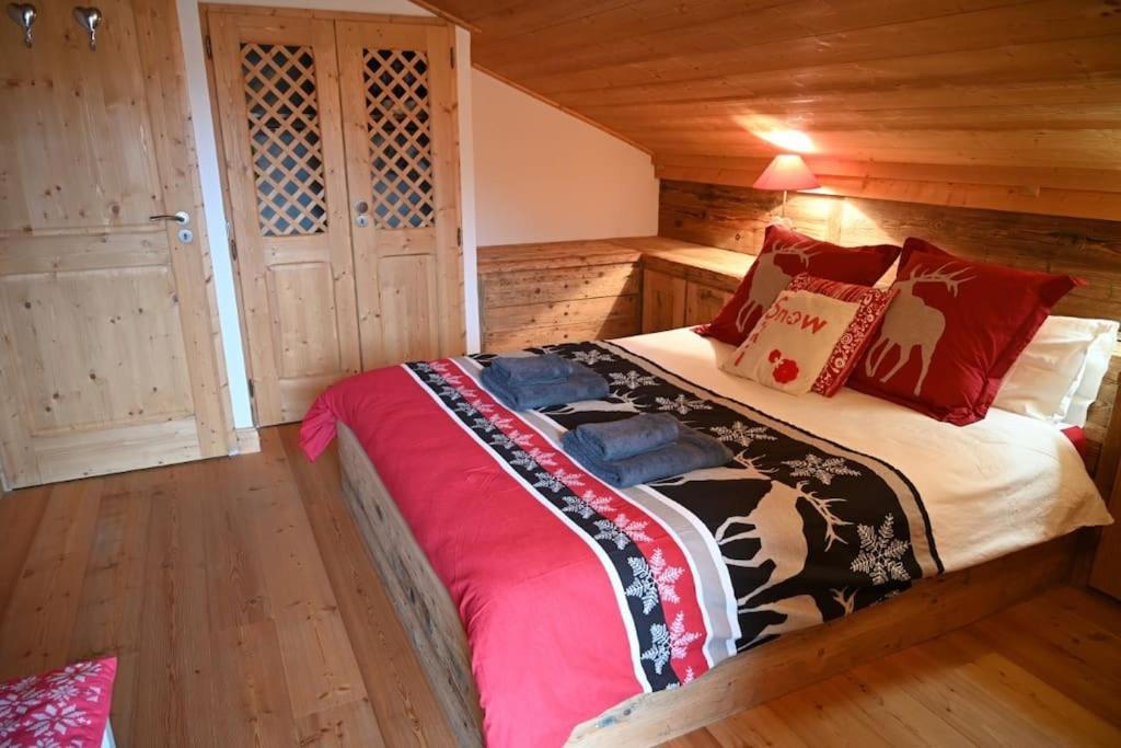 Three Bedroom Apartment, Samoens, Grand Massif Экстерьер фото